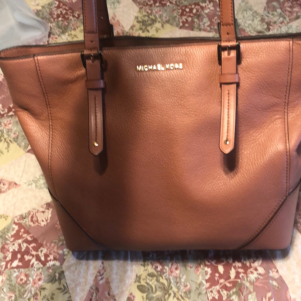 Michael Kors Aria Tote SUNSET PEACH.